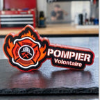 Mini-Fahrzeugschild 5V Freiwillige Feuerwehr Sonnenblendenbefestigung